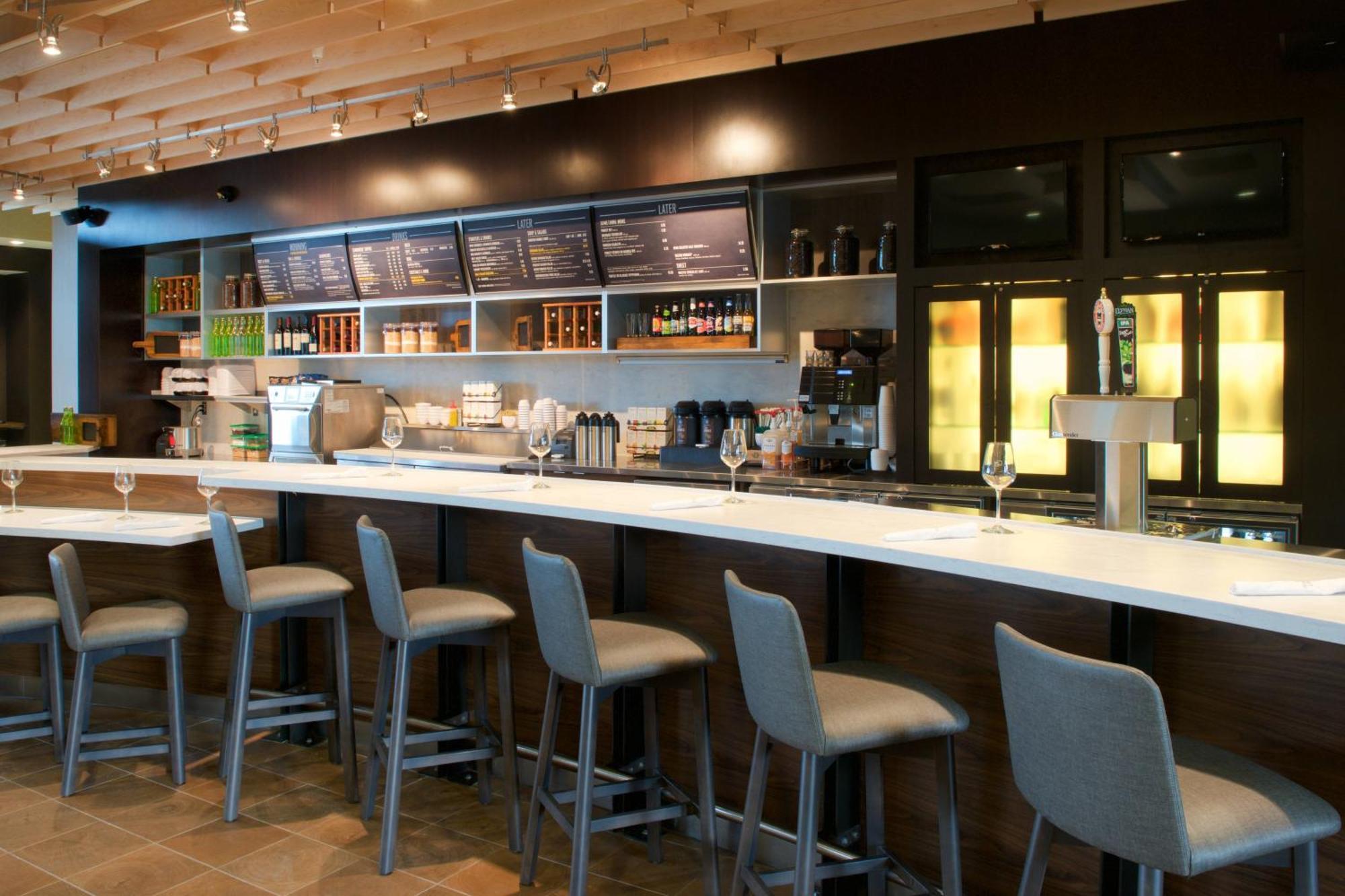 Courtyard By Marriott Seattle Everett Downtown מראה חיצוני תמונה